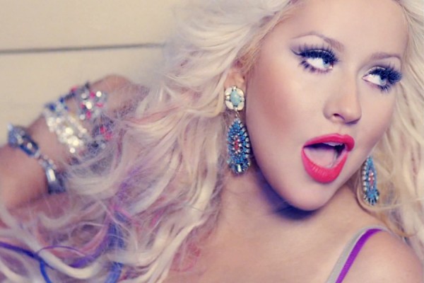 http://thatgrapejuice.net/wp-content/uploads/2012/09/Christina-Aguilera-Your-Body-THAT-GRAPE-JUICE.jpg