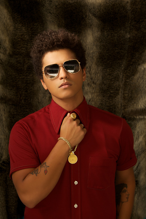 Bruno Mars ‘ new album ‘Unorthodox Jukebox’ may be selling 