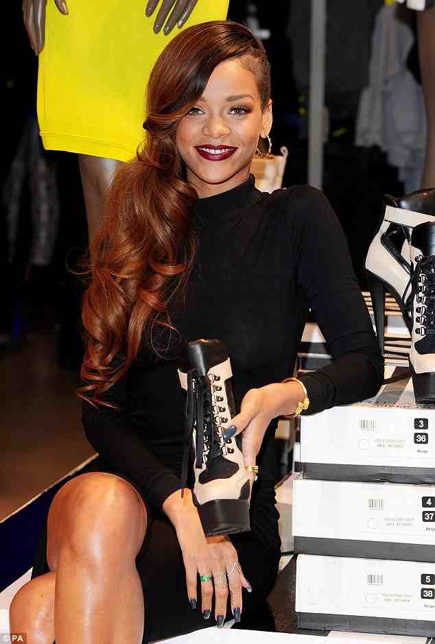Rihanna's River Island Collection At London Fashion Week! Is She Officially  A Fashion Designer?