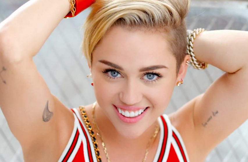 Miley Cyrus Says She Invented Nipple Pasties In 2013, But These People  Would Disagree