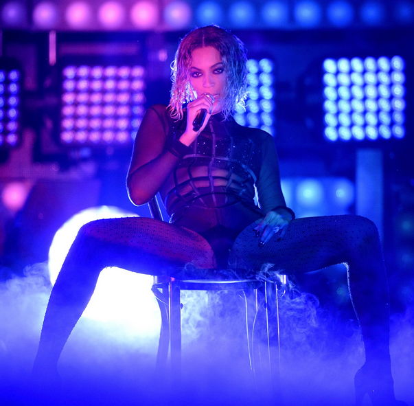 Beyonce-Drunk-In Love-That-Grape-Juice-Entertainment-Grammy-Awards