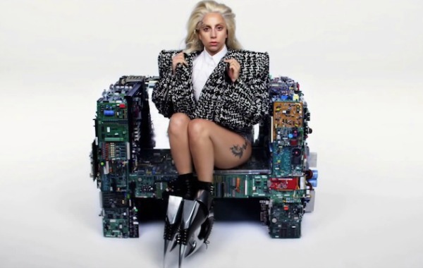 Lady-Gaga-2014