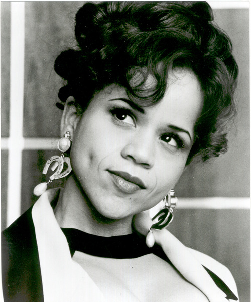 1990 Rosie Perez
