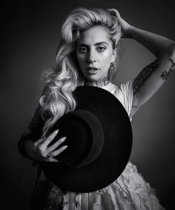 lady-gaga-hb7