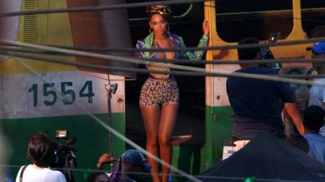 Hot Shots: Beyonce On The Set Of 'Put It In A Love Song' Video