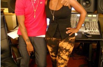 Hot Shot: Ne-Yo Hits Studio With Kandi