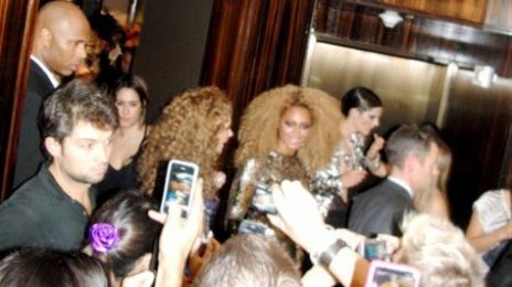 Hot Shots: Beyonce Rocks An Afro