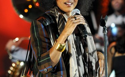 Hot Shots: Lauryn Hill Rocks Parkinson's Benefit Gig