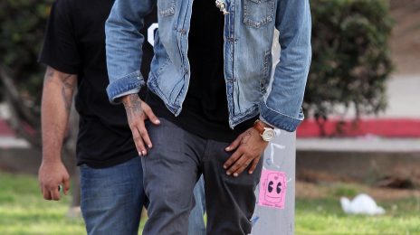 Hot Shots: Chris Brown Goes Shopping In LA