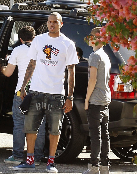 Hot Shots: Chris Brown & Justin Bieber: Round 2? - That Grape Juice