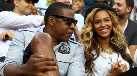 Hot Shots: Beyonce And Jay Z Show Love At US Open