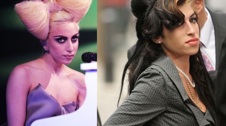 Report: Lady GaGa Visits Amy Winehouse's Home