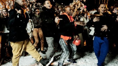 Hot Shots: JLS Play In The Snow For New Video