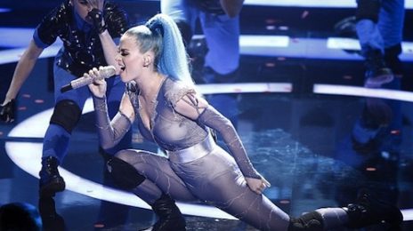 Watch: Katy Perry Performs 'Part Of Me' At 2012 'Echo Awards'