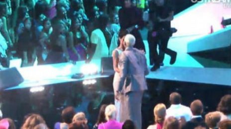 Must-See: Rihanna & Chris Brown Reunite At MTV VMA's 2012