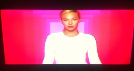 Hot Shots: Beyonce Beams In New L'Oreal Ad
