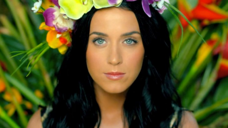 Katy Perry Dominates iTunes UK / 'Dark Horse' Gallops To Top Twenty
