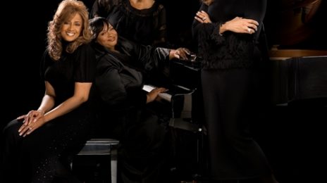 New Song:  Mary J. Blige Ft. The Clark Sisters - 'The First Noel'