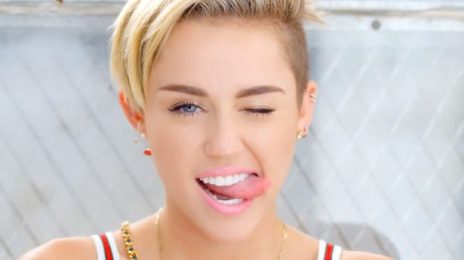 Weigh In:  MTV Names Miley Cyrus 'Artist of the Year'