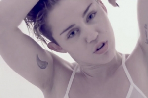 New Video: Miley Cyrus - 'Adore You'