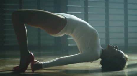 New Video: Kylie Minogue - 'Sexercize'