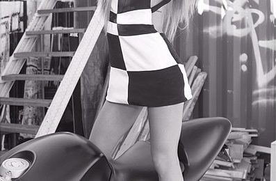 Hot Shots: Ariana Grande Stuns In New Promo Pics