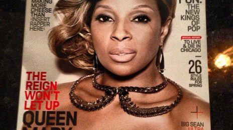Hot Shot:  Mary J. Blige Beams Afront February 'Vibe' Magazine 