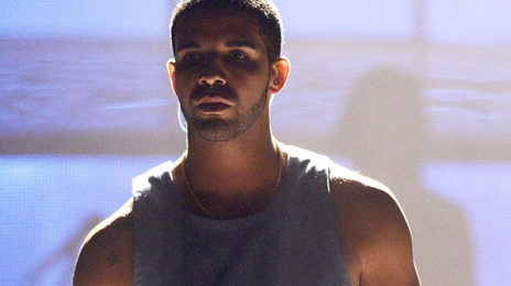 Drake Hit With Homophobic Slur During 'Australia's Future Music Festival'