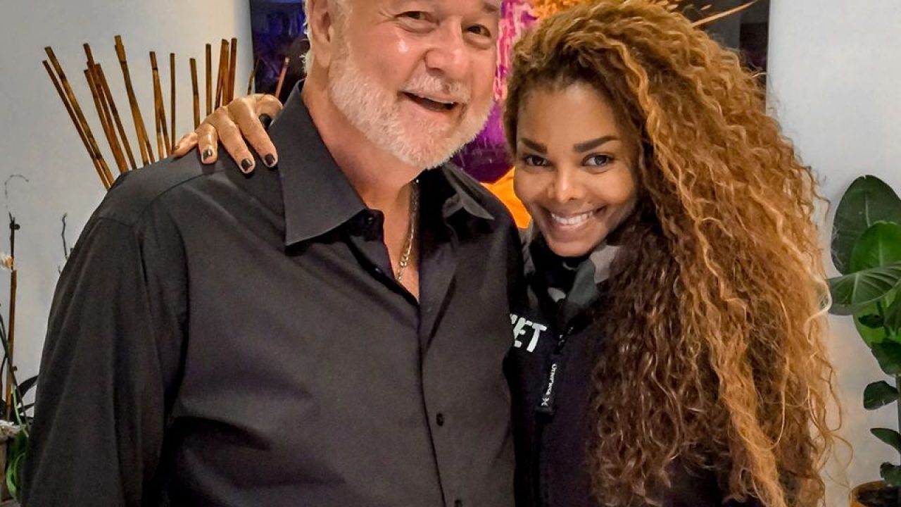 Tour Prep: Janet Jackson Poses With Vocal Coach - That Grape Juice