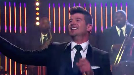 Watch: Robin Thicke Rocks 'Late Late Show' With 'Back Together'