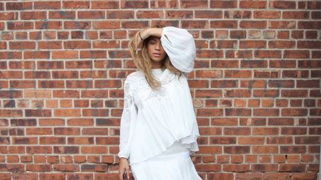 Hot Shots: Beyonce Debuts Demure Look