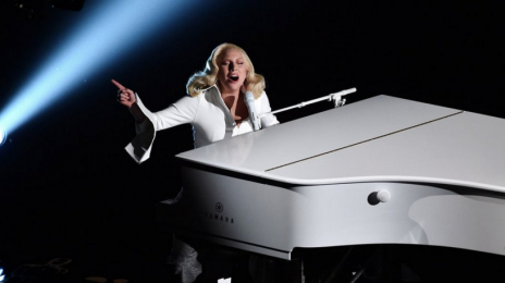 Watch:  Lady Gaga Lights Up #Oscars2016 With Tearful Performance