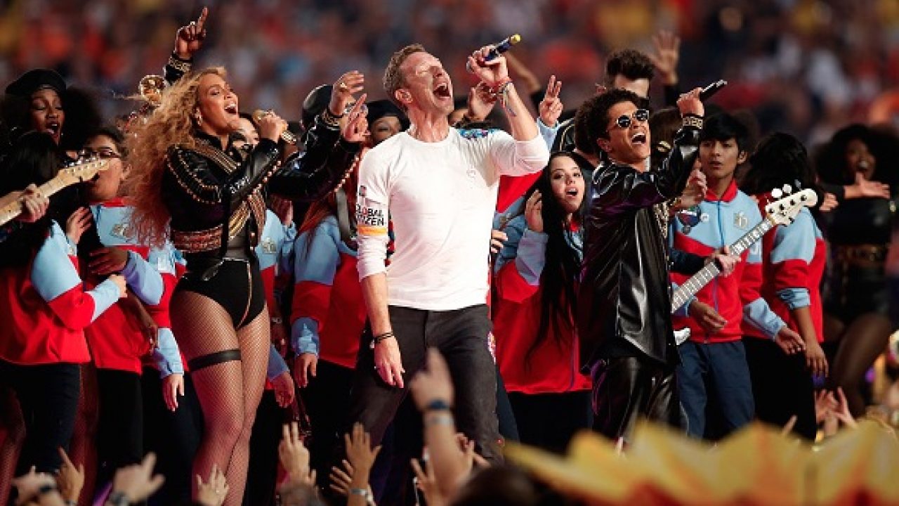 Video Beyonce, Coldplay, Bruno Mars Rock Super Bowl 50 Halftime