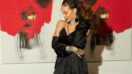 'Anti':  Rihanna Recaptures Top Spot on Billboard 200