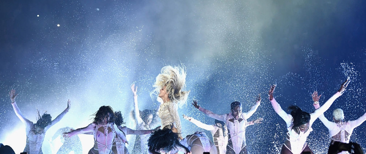 Watch: Beyonce Performs 'Freedom' Live In London - That Grape Juice