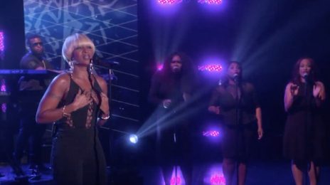 Watch: Mary J. Blige Belts Out 'Thick Of It' On 'Ellen'