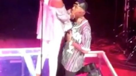 Watch: August Alsina Reunites With Mom At Show After Years Of No Contact