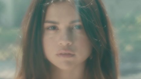 New Video: Selena Gomez - 'Fetish (ft. Gucci Mane)'