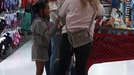 Beyonce & Blue Ivy Spotted Shopping At Target