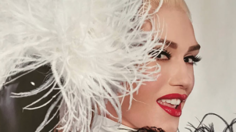 Watch: Gwen Stefani Performs 'Luxurious' Live In Las Vegas