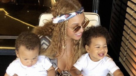 Hot Shots:  Beyonce Shows Off Twins Rumi & Sir [Photo]