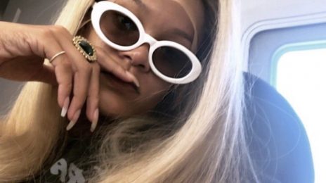 Rihanna Debuts New Blonde Hair Do