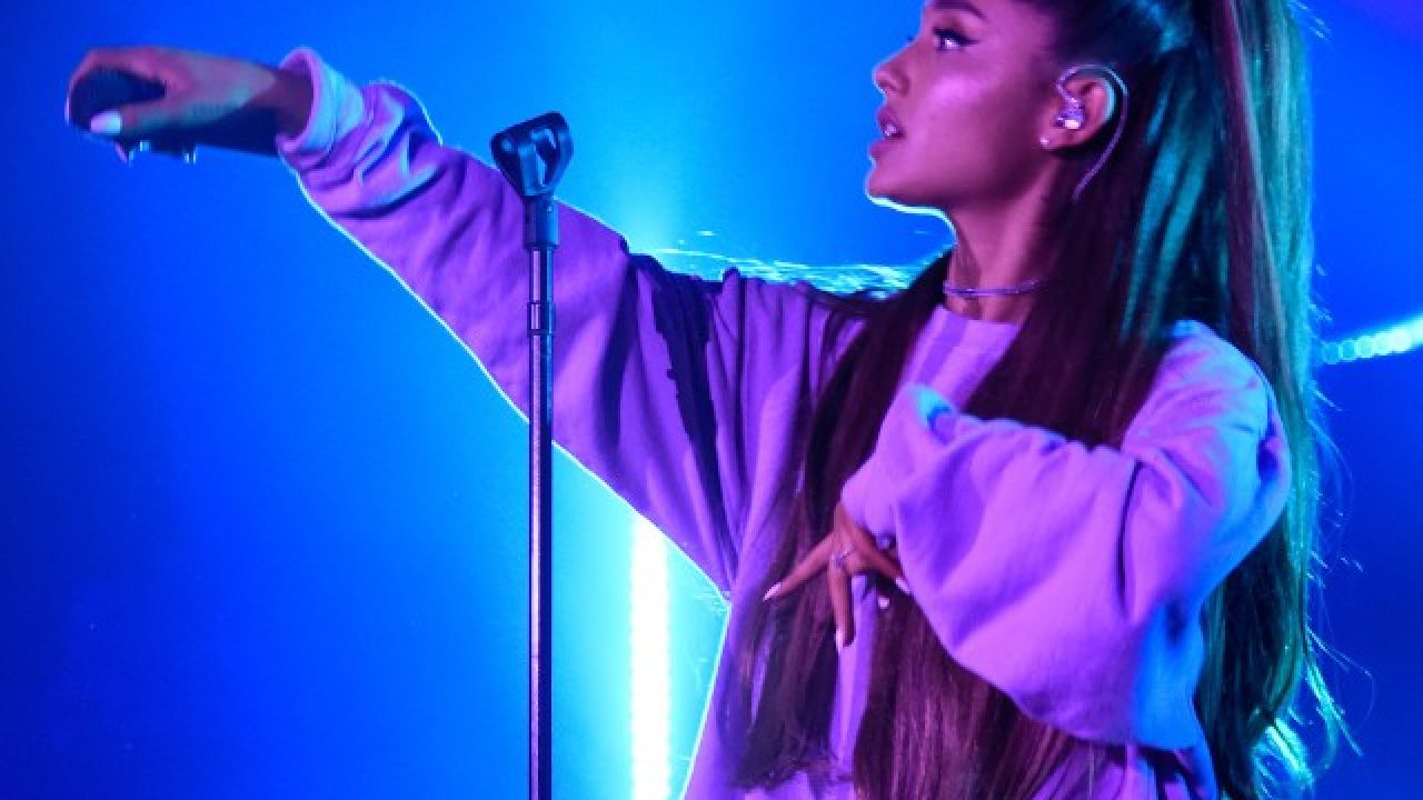 Ariana Grande Rocks BBC Radio 1 Live Lounge / Performs 'God Is A Woman,' Thundercat's 'Them & More - That Grape Juice