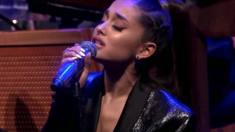 Report: Ariana Grande Taking Time Off "To Heal" After Difficult Year