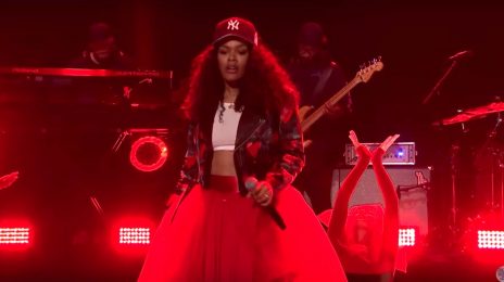 Teyana Taylor Performs 'Gonna Love Me' & 'Rose in Harlem' Medley On 'Fallon'