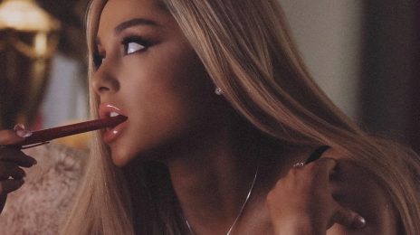 Watch:  Ariana Grande Reveals 'Thank U, Next' Bloopers / Announces Next Single '7 Rings'
