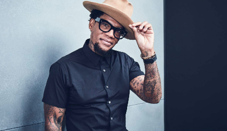 DL Hughley Believes The Gay Community Is Oppressive?