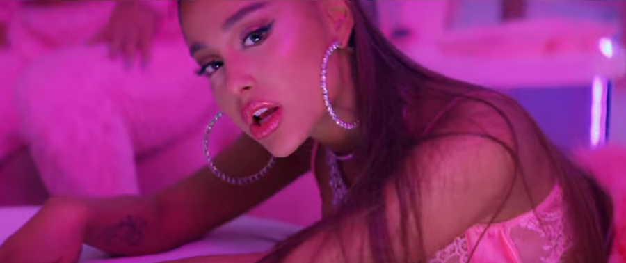New Video Ariana Grande 7 Rings That Grape Juice
