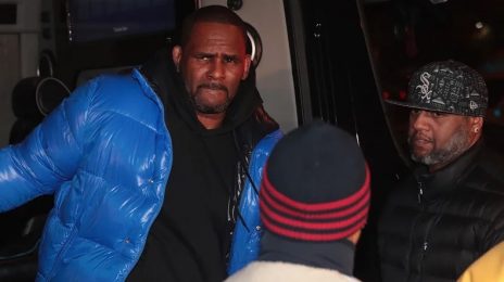 R. Kelly Turns Himself In To Police After Sexual Abuse Charge [Video]