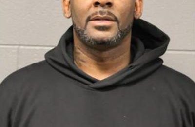 R. Kelly Fans Launch GoFundMe Page For The Alleged Child Molester As New Video Emerges